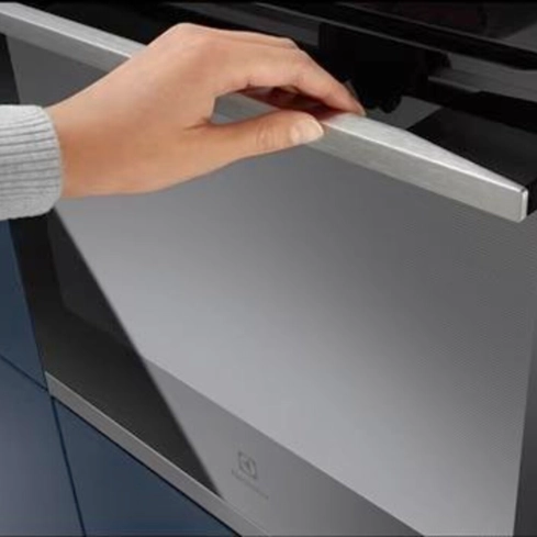 Духовой шкаф Electrolux KODEC75X - 8