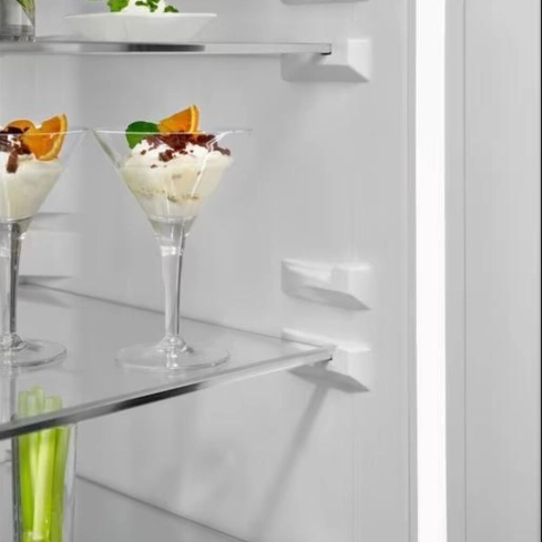 Холодильник Electrolux LNT7ME32M1 - 6