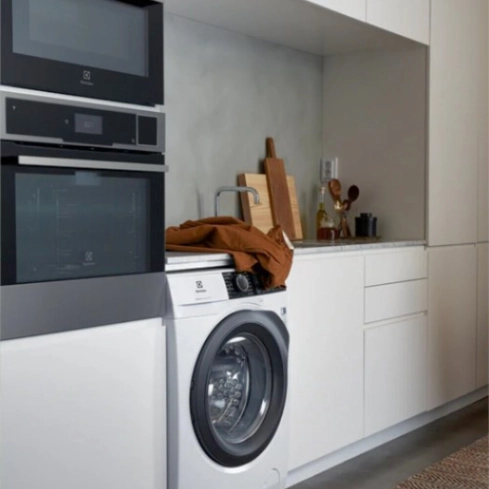 Стирально-сушильная машина Electrolux EW7WR361S - 4